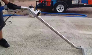 Carpet cleaning machine